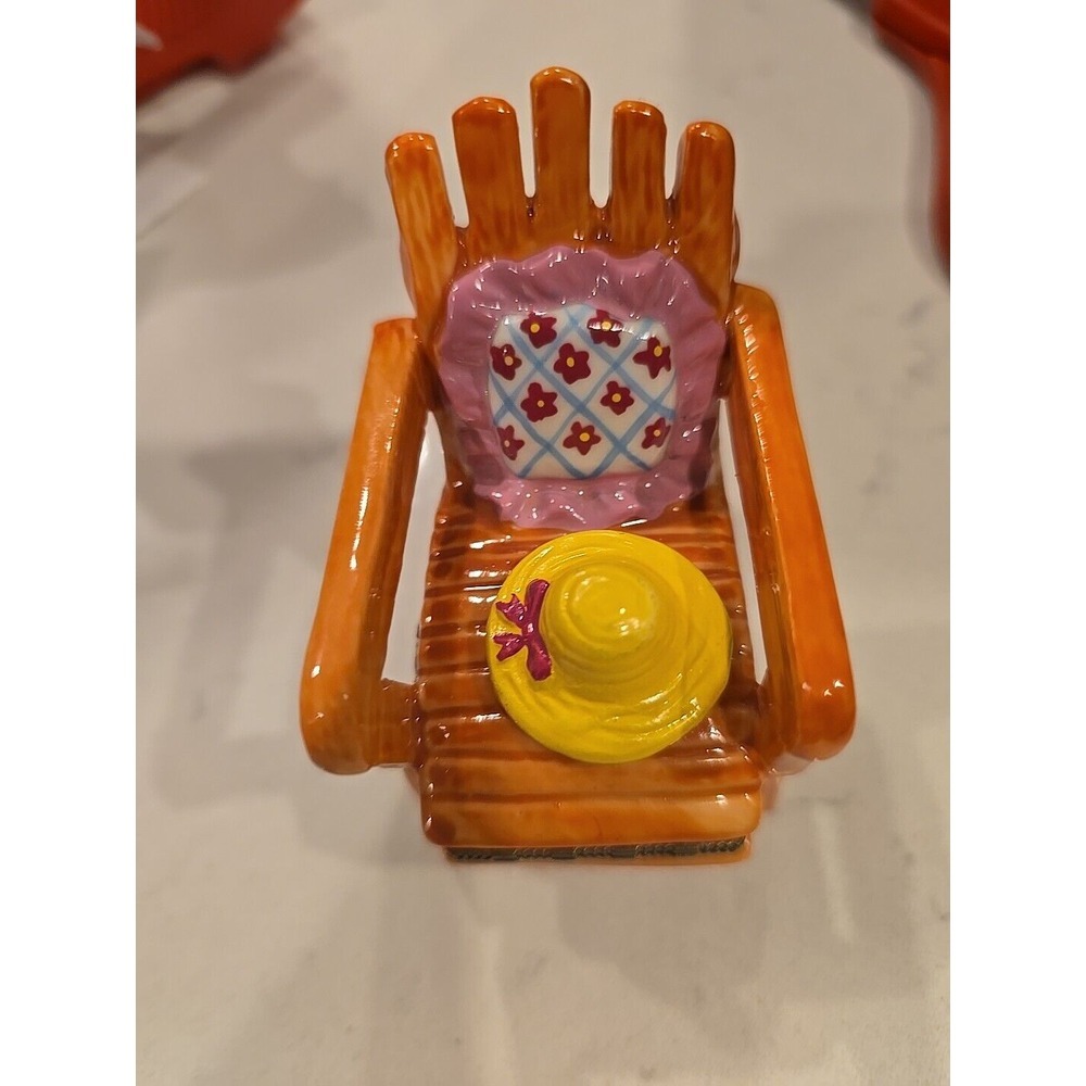 Porcelain Trinket Box Beach Lounge Chair Sunglasses Trinket Pillow & Sunhat Bow - Picture 3 of 7